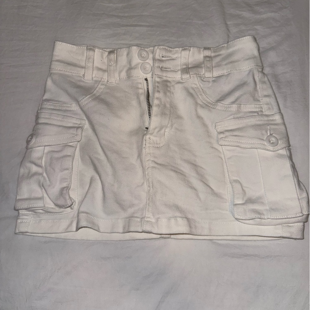 Women’s White Casual Cotton Shorts